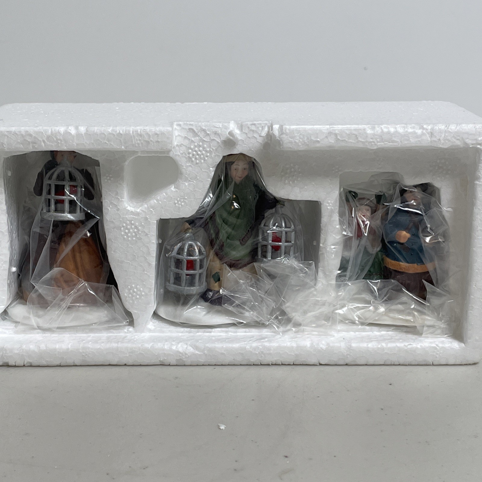 Dept 56 Heritage Village Set Of 3 “The Bird Seller” 5803-3 Christmas