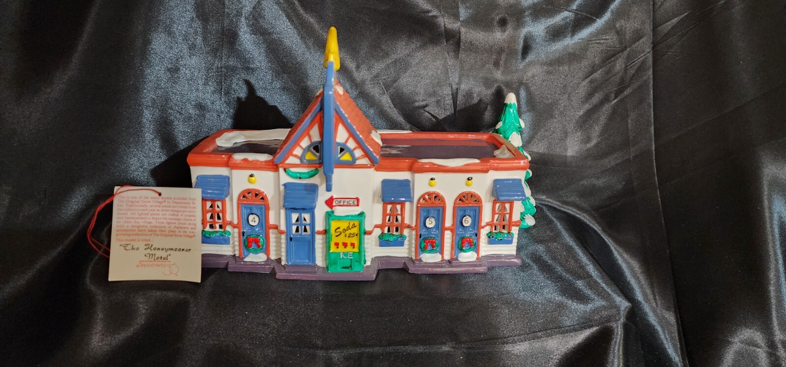 Dept 56 “The Original Snow Village” “HONEYMOONER MOTEL” #5401-1 item#280