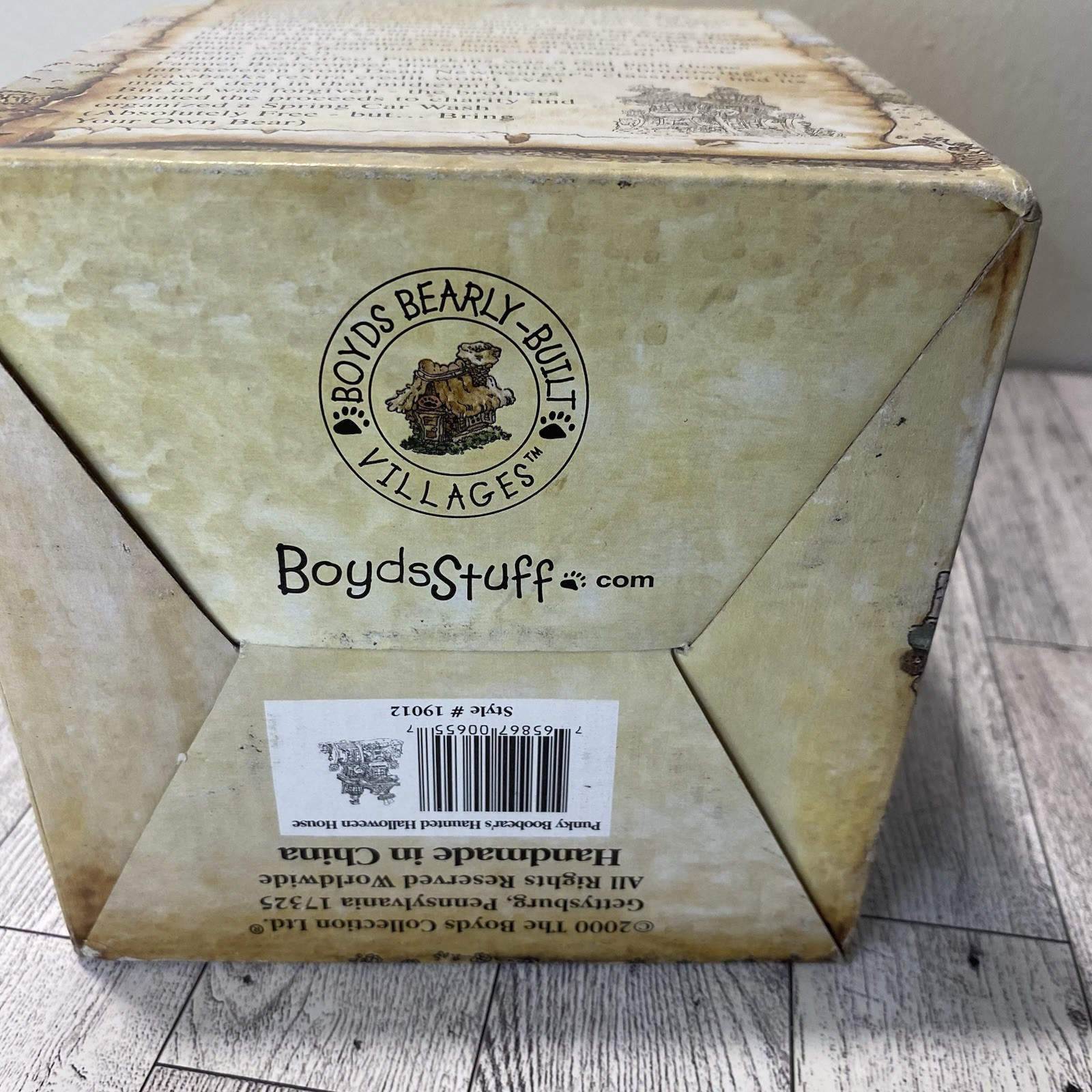 Punky Boobear’s Haunted Halloween House Boyds Bearly Built Village OG Box 19012