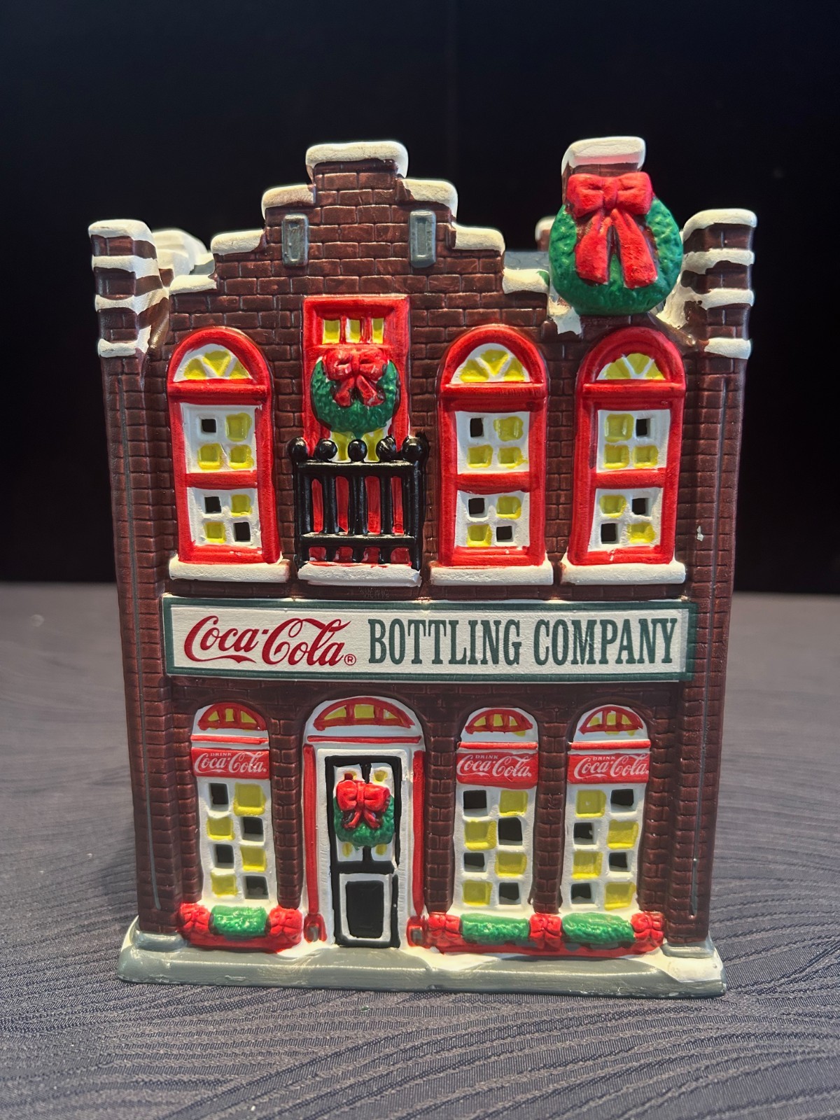 Coca Cola Town Square Bottling Company 1995 Christmas Village Lighted Tested