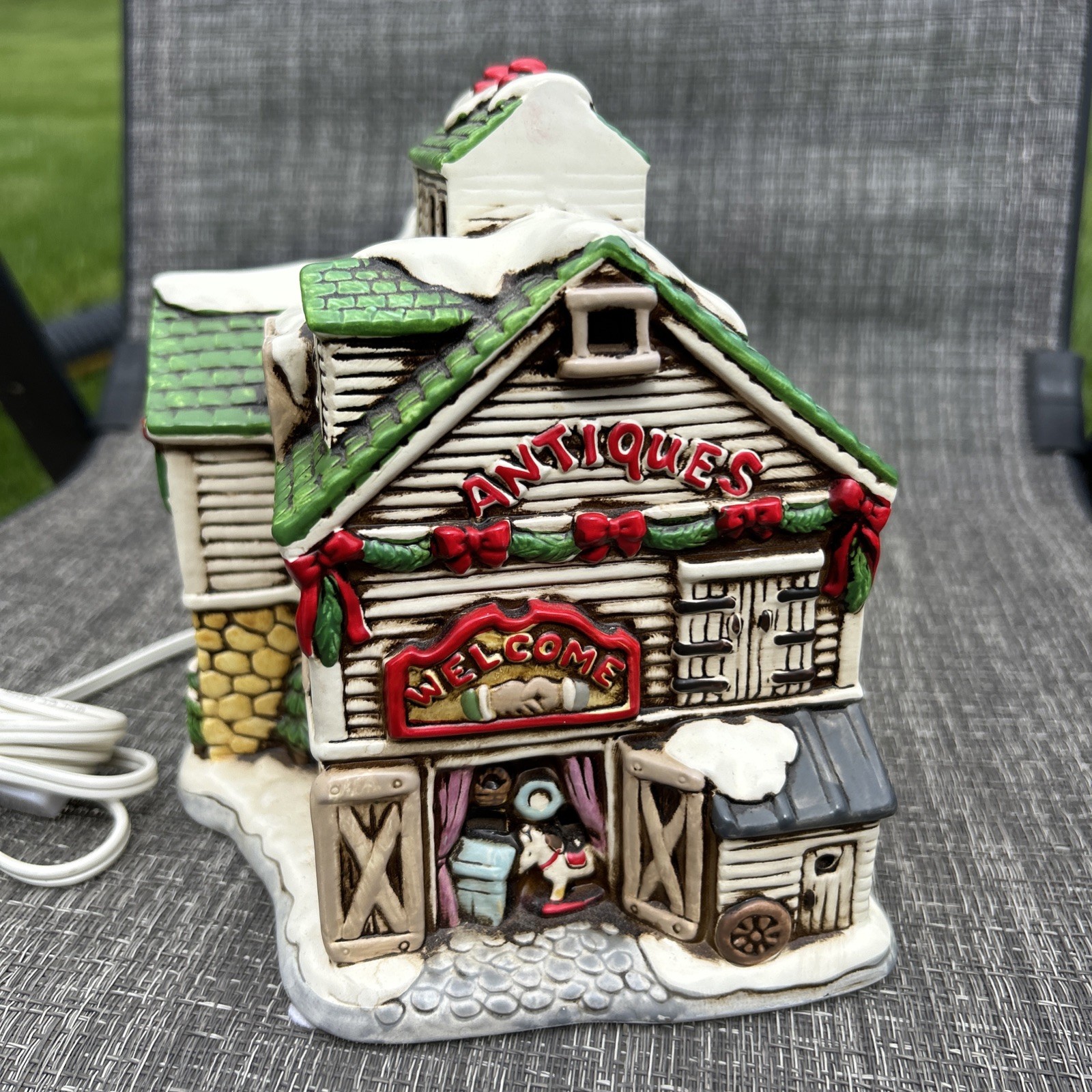 Lefton Colonial Village Antiques Quilts Christmas Holiday 1987 No Box
