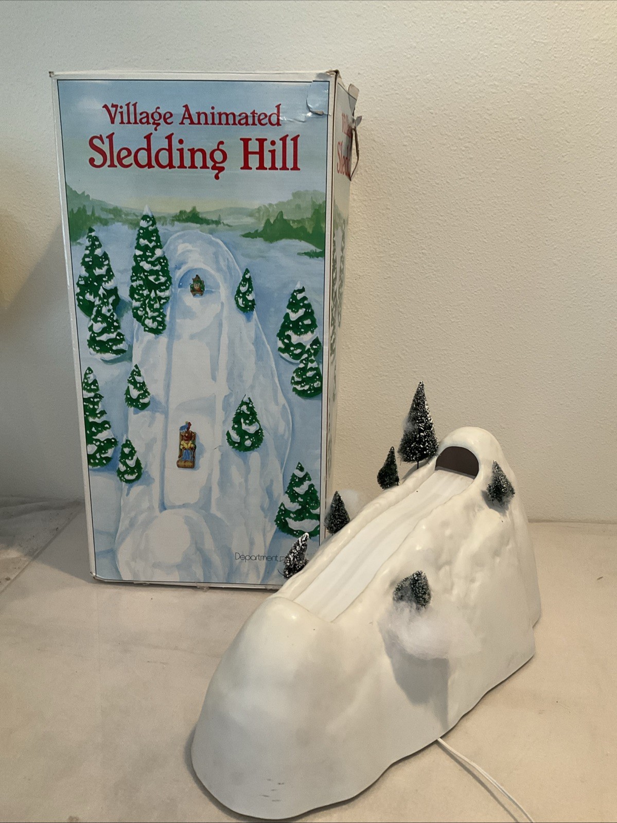 Vtg. Dept 56 Animated Sledding Hill Display Winter Scene Village Working W/ Box