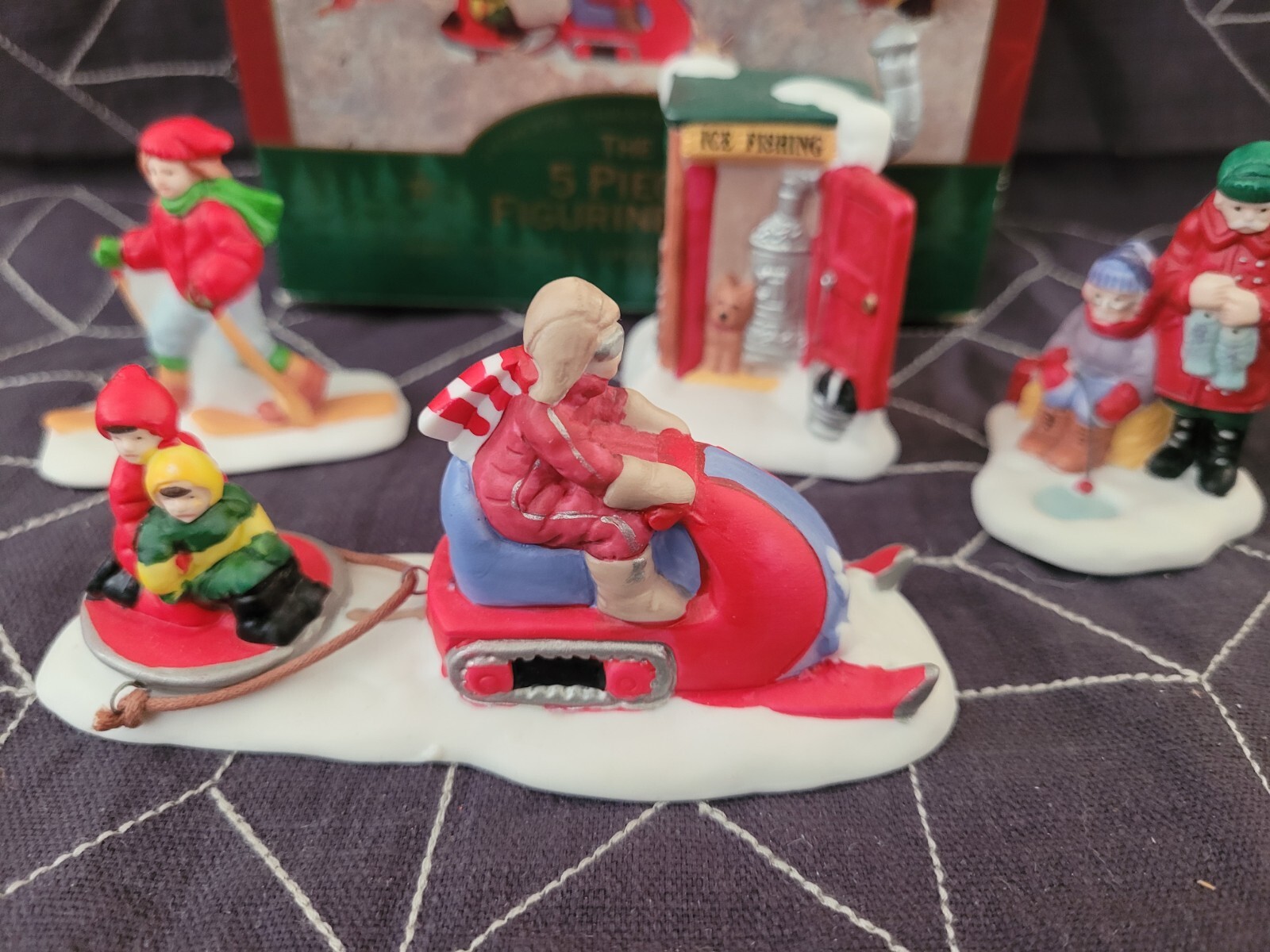 1997 Seasonal Specialties Authentic Christmas Valley Incomplete Figurine Set