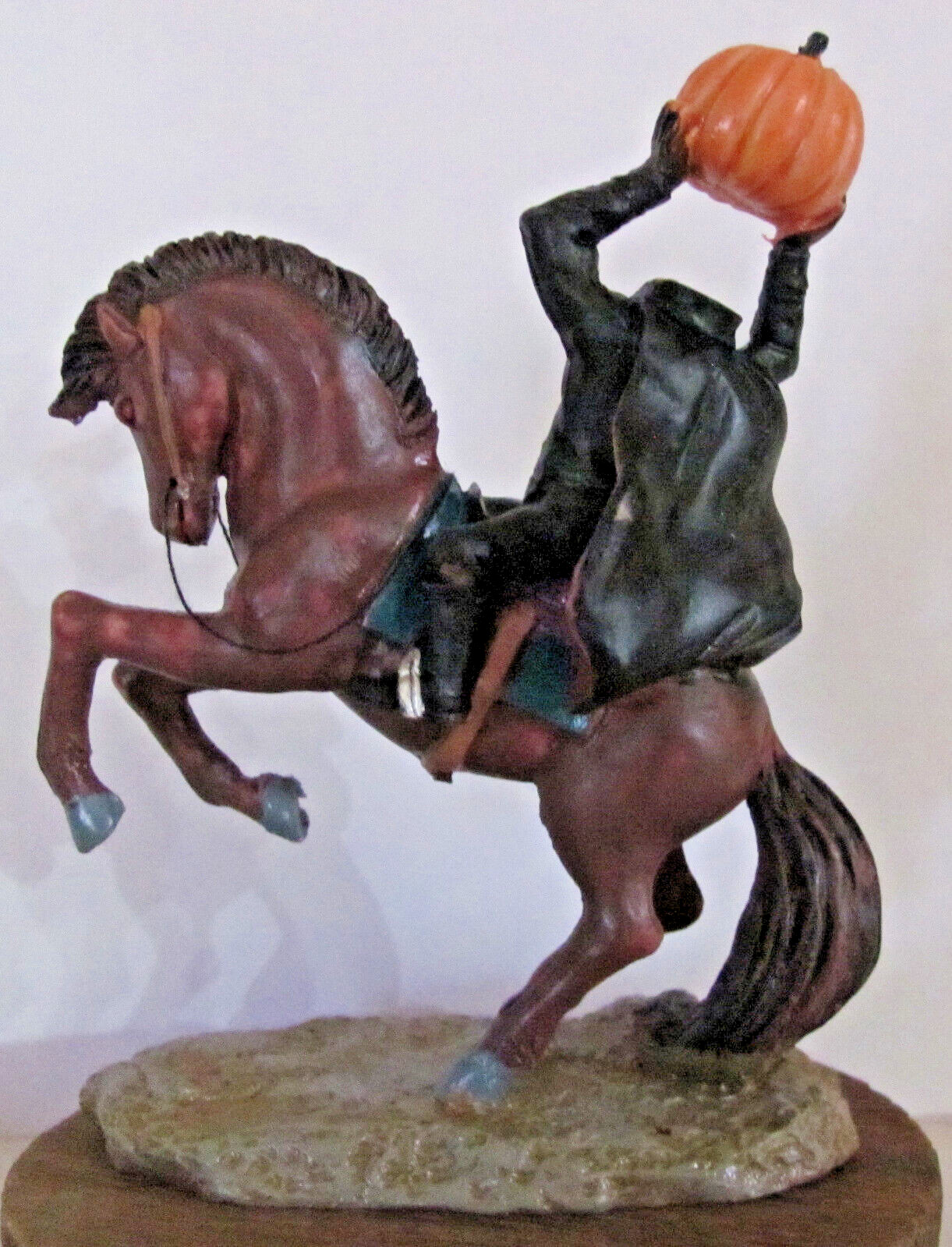 Lemax Spooky Town Figurine – Headless Rider #22592