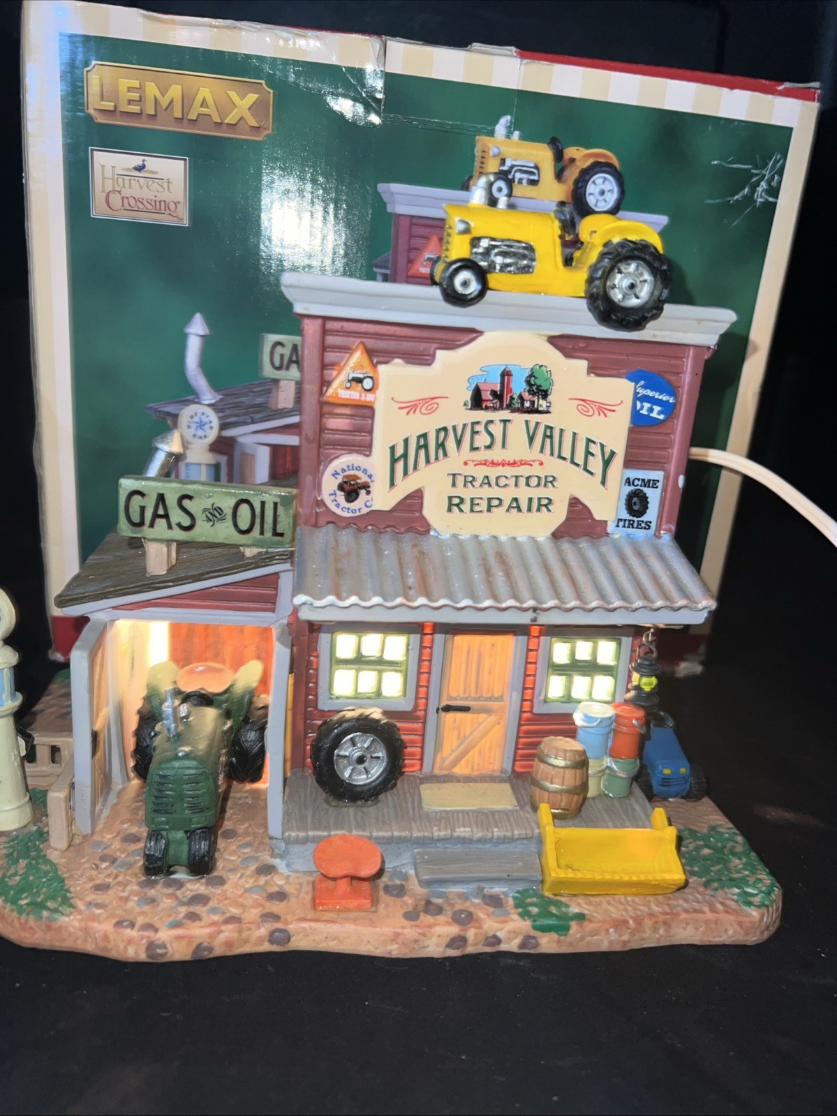 2010 LEMAX Harvest Crossing “HARVEST VALLEY TRACTOR REPAIR. Rare & Retired