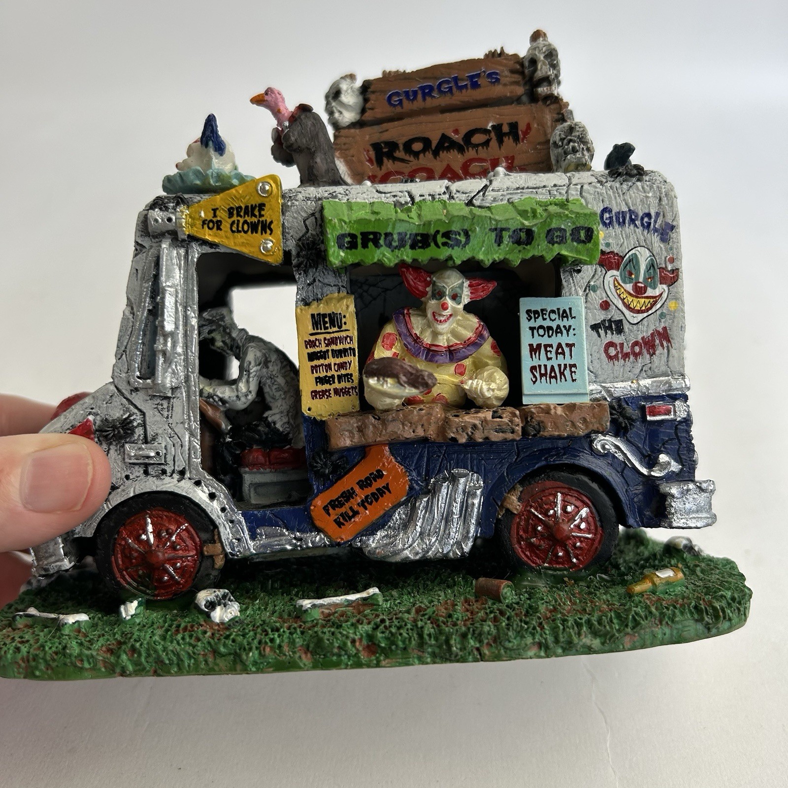 Lemax Gurgle Roach Coach Spooky Town 43103 Truck Retired Halloween Decor