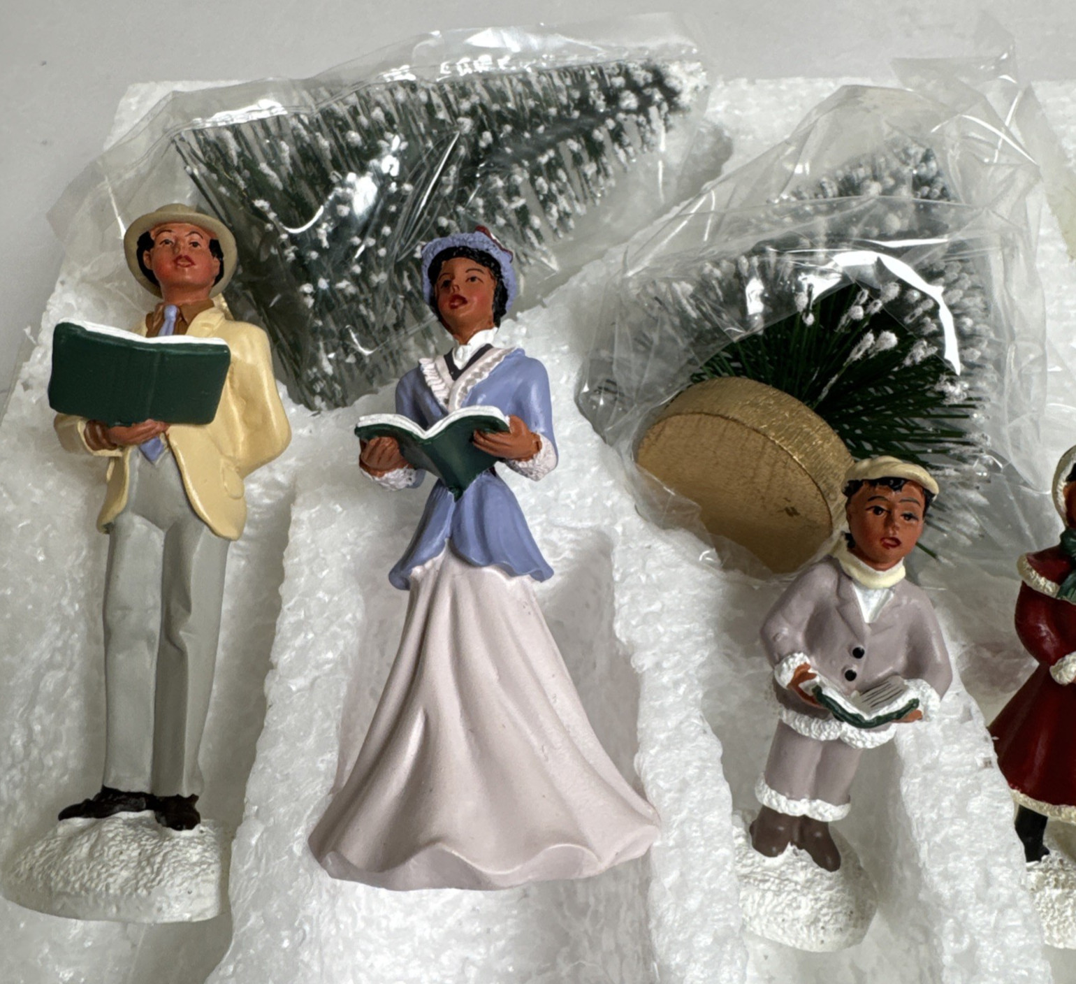 Avon Holiday Splendor Gazebo Accessory Kit Perry’s Family African American