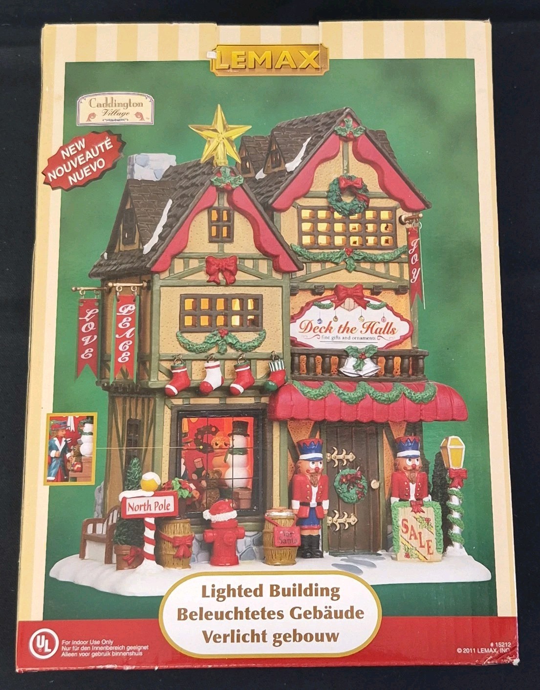 Lemax Deck The Halls Christmas Shop Lighted Building #15212 *RETIRED 2016*