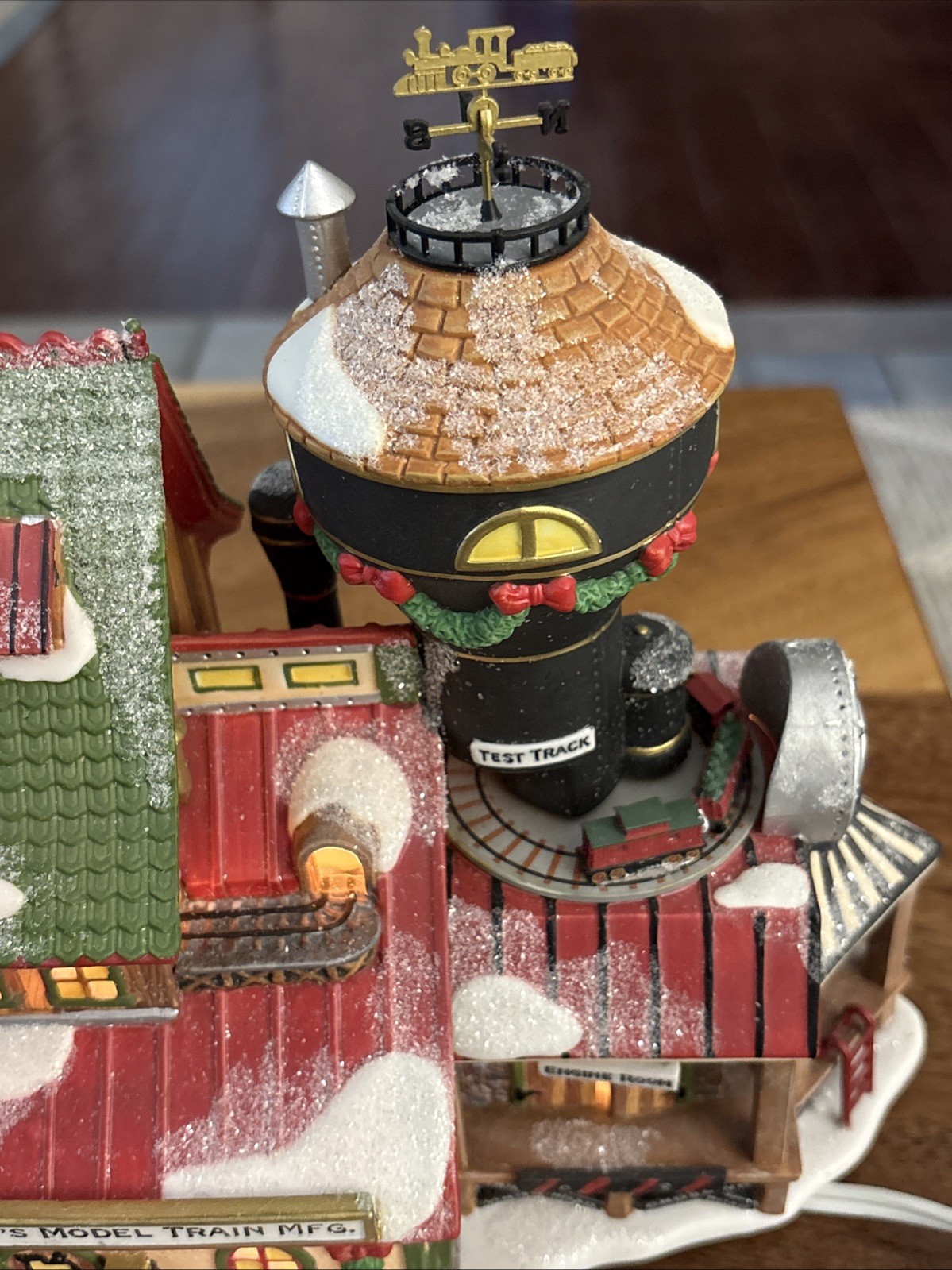 Dept 56 North Pole Series “Toot’s Model Train Mtg.” 25th Anniversary 56.56728