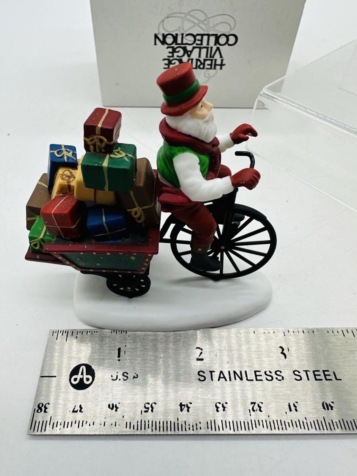 Dept 56 Heritage Collection #56371 “Holiday Deliveries Snow Village Accessory