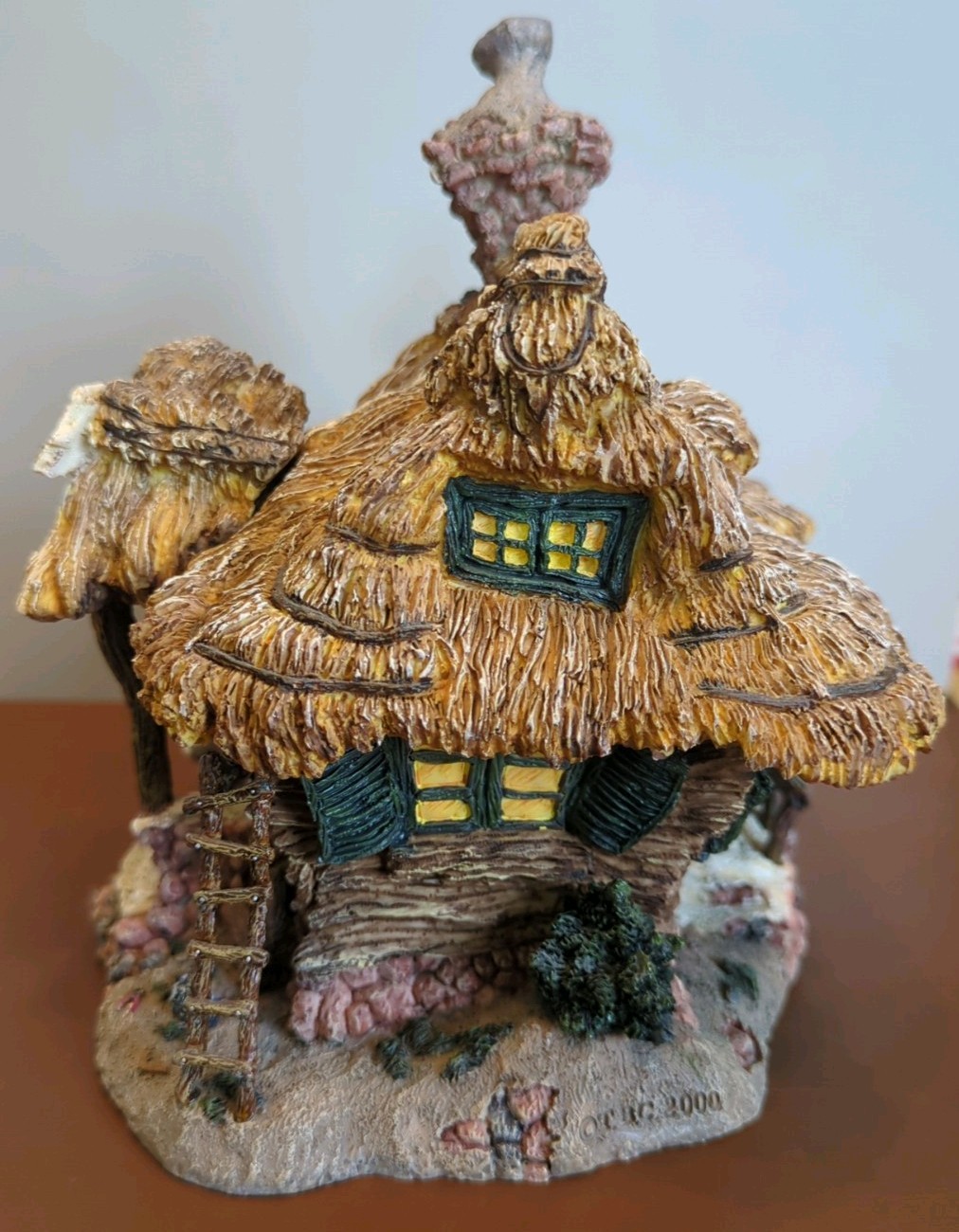 Boyds Town Village “Matthew’s Bungalow” Bearly-able Construction Co. Figurine