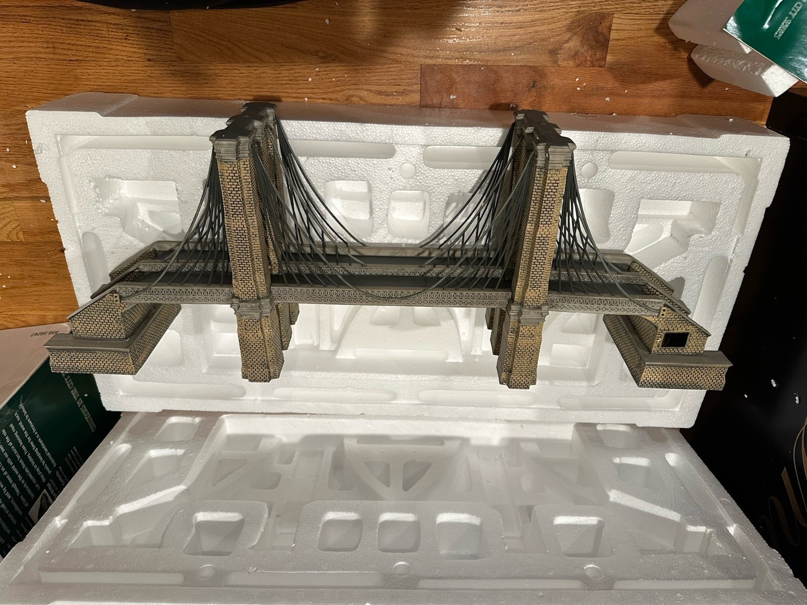 Dept 56 Brooklyn Bridge Historical Landmark Series 59247 Christmas City Village