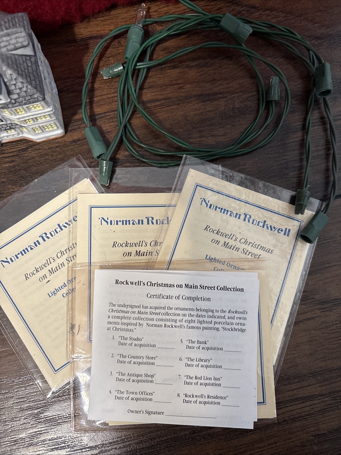 Hawthorne Porchlight “Rockwell’s Christmas On Main Street” Complete Set Of 8