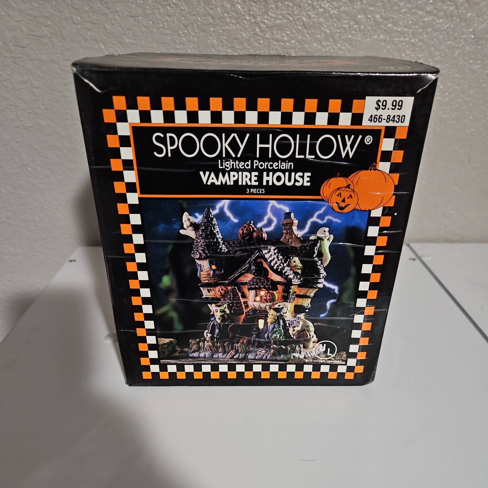 Light Up Porcelain Halloween House • Vampire Castle • Spooky Hollow