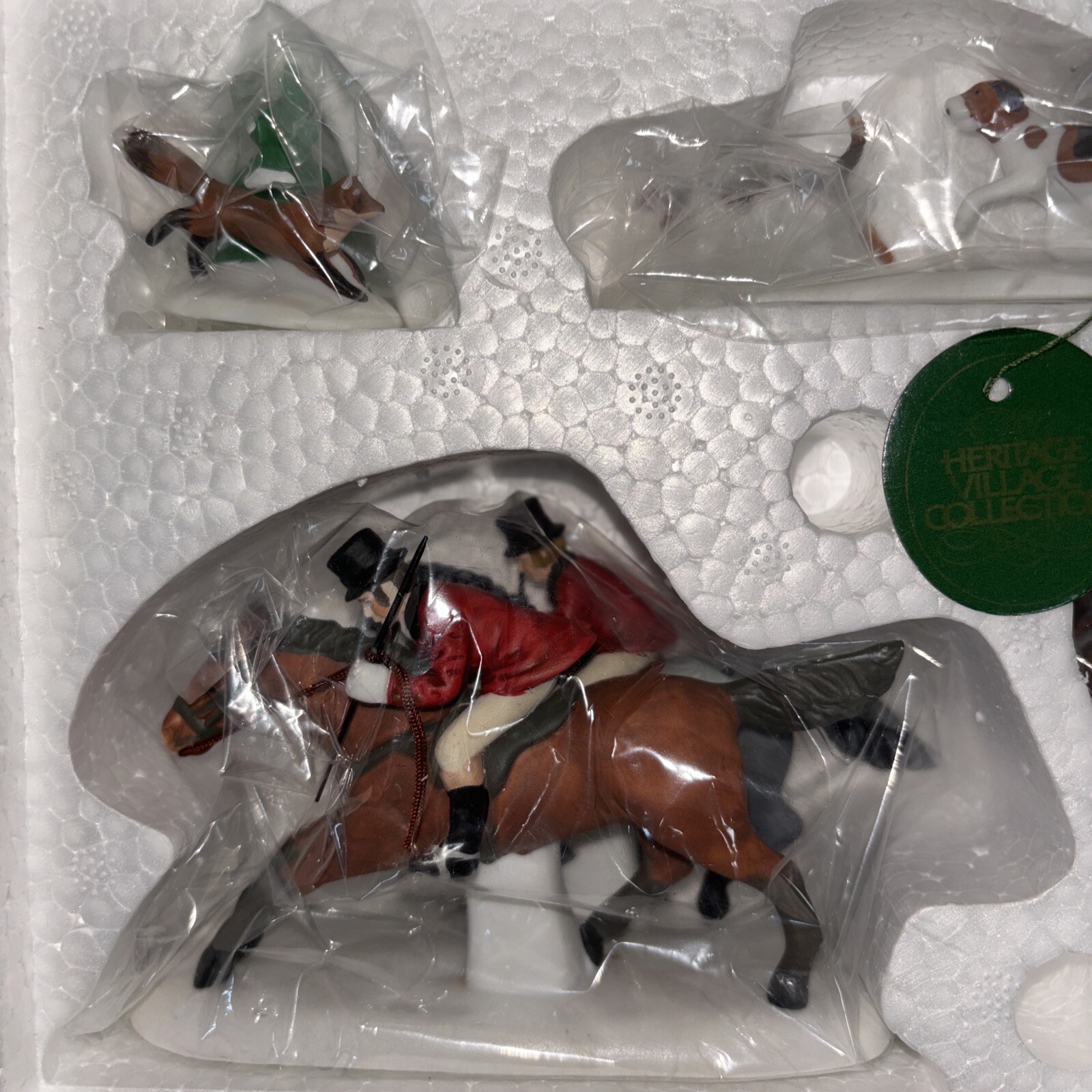 DEPARTMENT 56 TALLYHO! Heritage Village Christmas Horses Dogs Accessory
