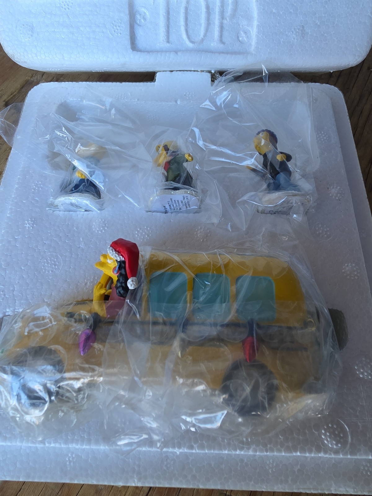 Hawthorne Village Simpsons Springfield’s Festive Friends “Off to School” RARE