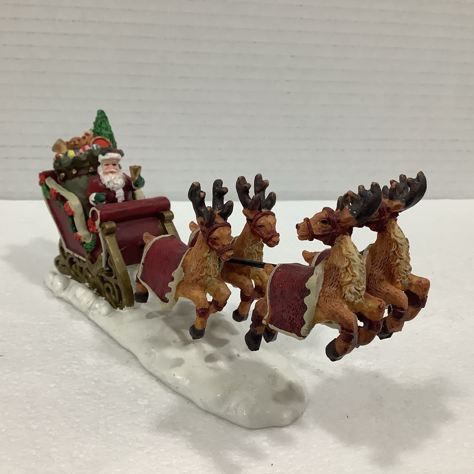 Holiday Inspirations Santa Sleigh Ride Accessory