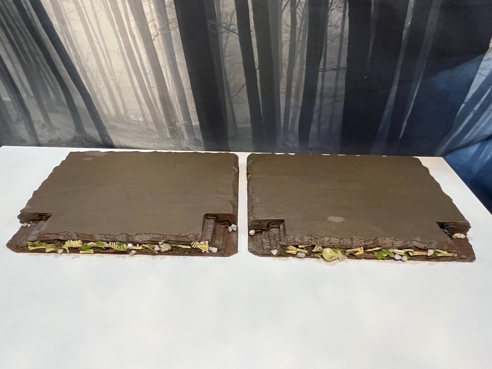 HALLOWEEN VILLAGE DISPLAY PLATFORM FOR DEPT 56 / LEMAX BUILDINGS / CATACOMBS