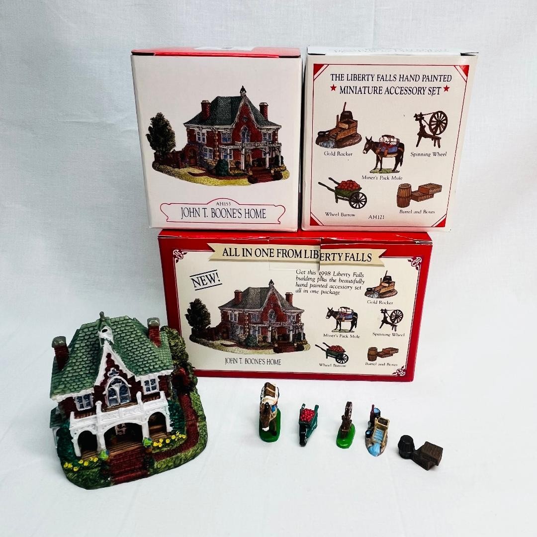 VTG 1999 John’s Boone’s Home & 5 Pewter Figurines Hand Painted Sizes See Descrip