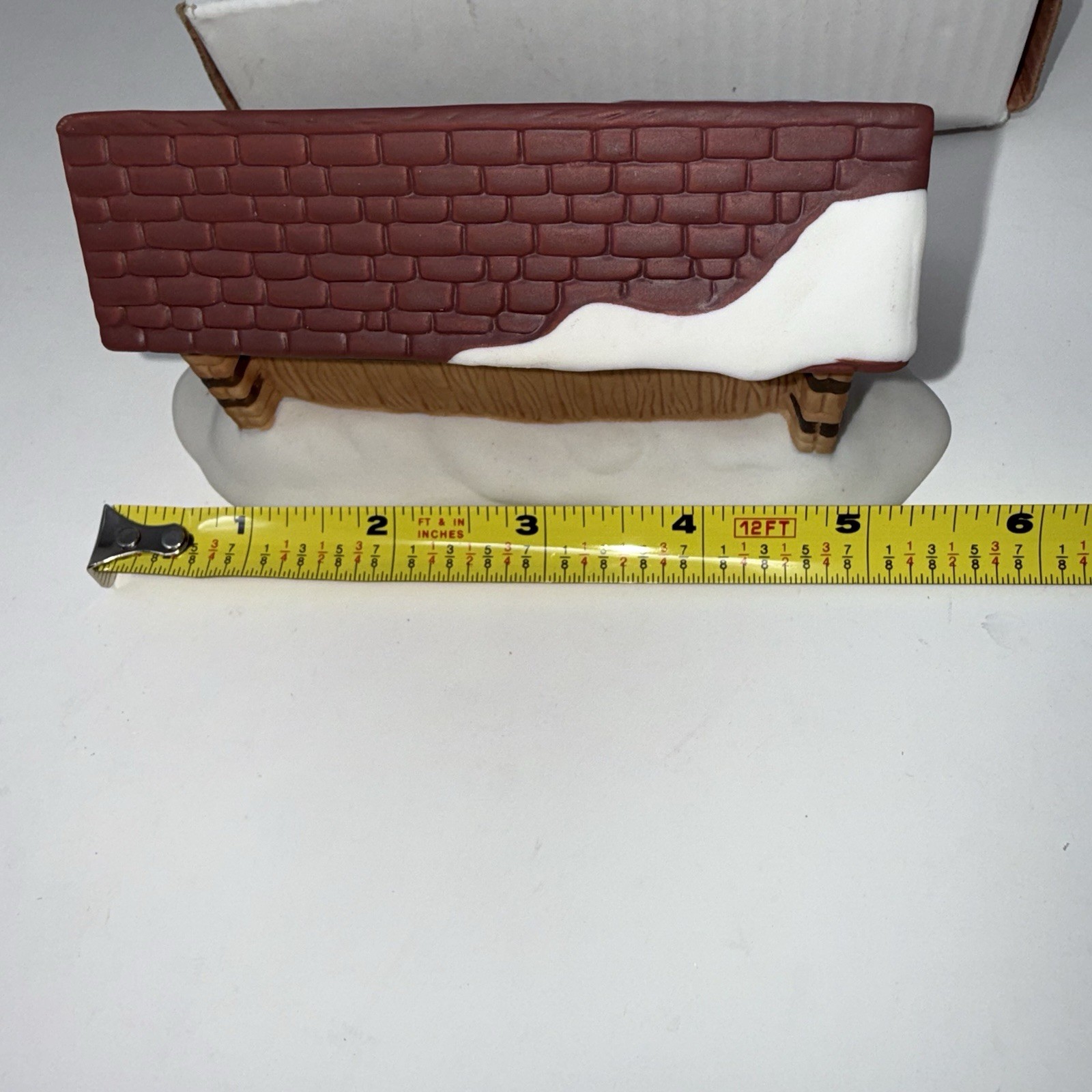 DEPT 56 DICKENS VILLAGE SIGN Heritage Village Collection 6569-2