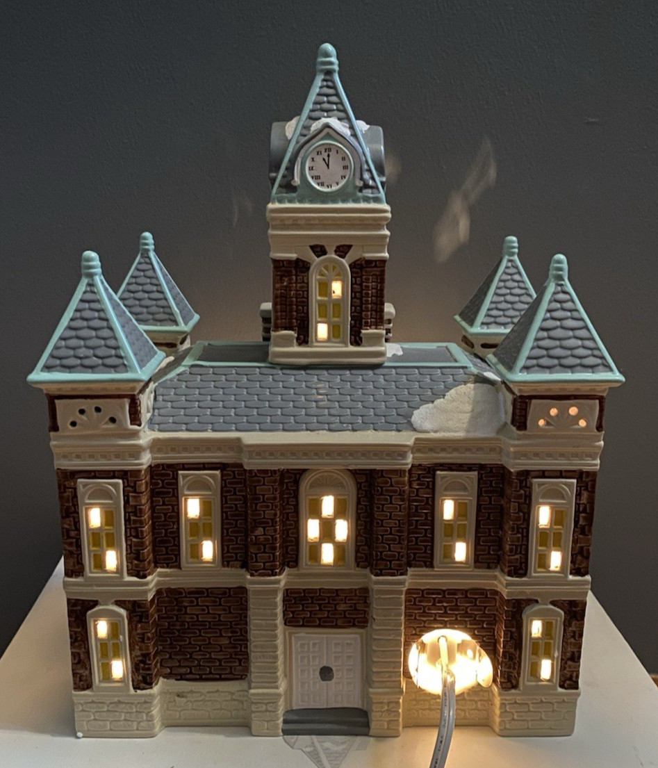 Dept 56 Snow Village County Courthouse 1989 Christmas Village Building 5144-6