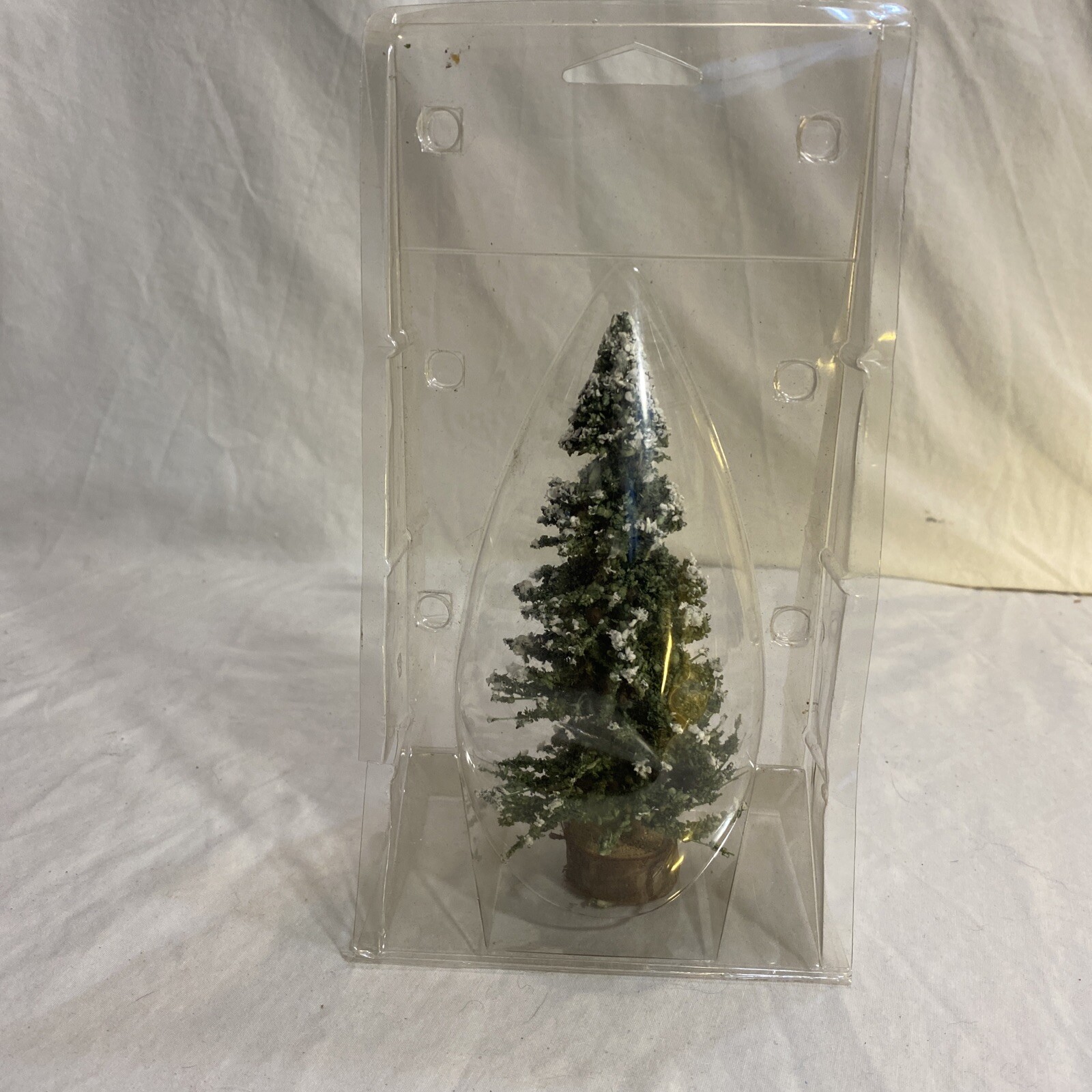 Lemax Vintage Christmas Village Decoration Village Frosted Pine Tree 6” Tall