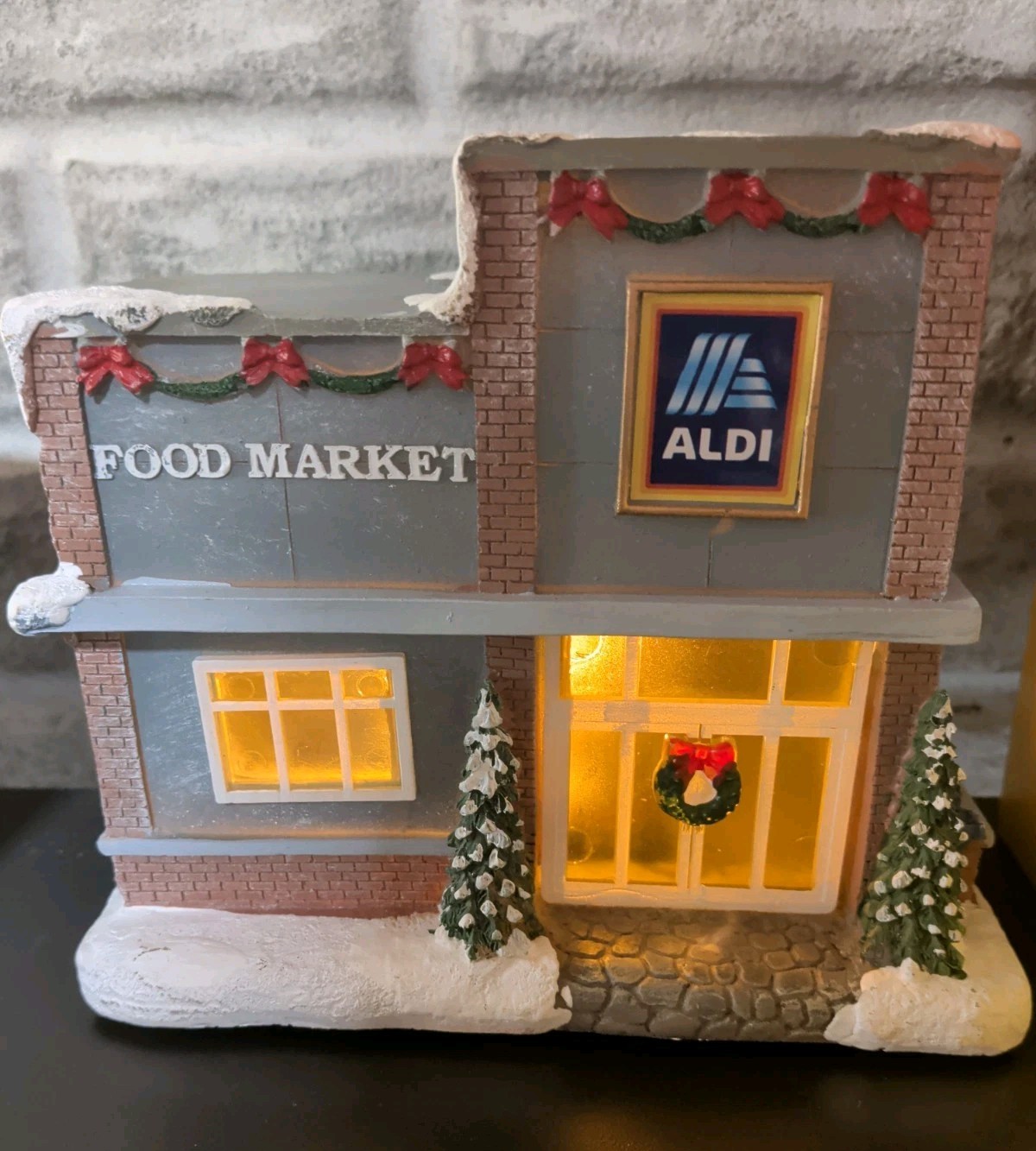 2022 ALDI Holiday Village House Food Mark First Edition LED Lights Christmas