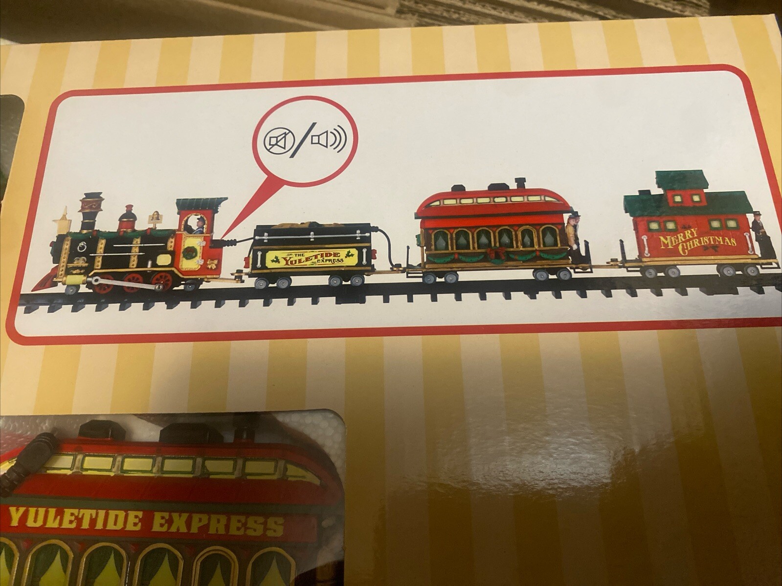 LEMAX Yuletide Express Train Set Holiday Village Animated & Musical