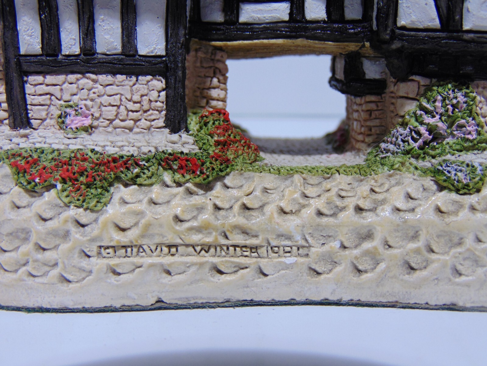 David Winter Cottages Tudor Manor 1981 No Box John Hine