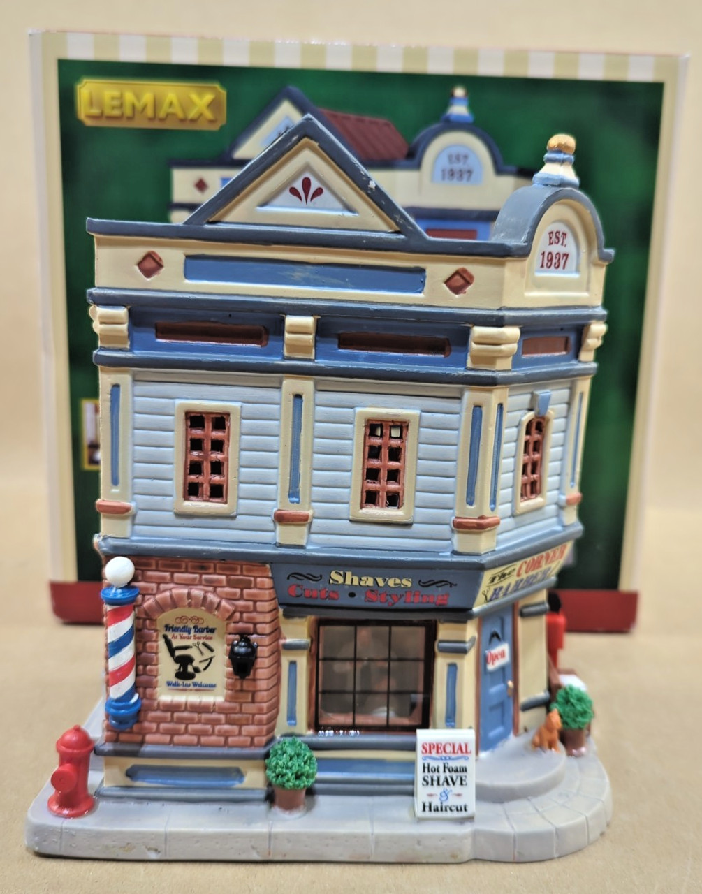 2016 LEMAX “The Corner Barber Shop” #65105 w/ Box & Light