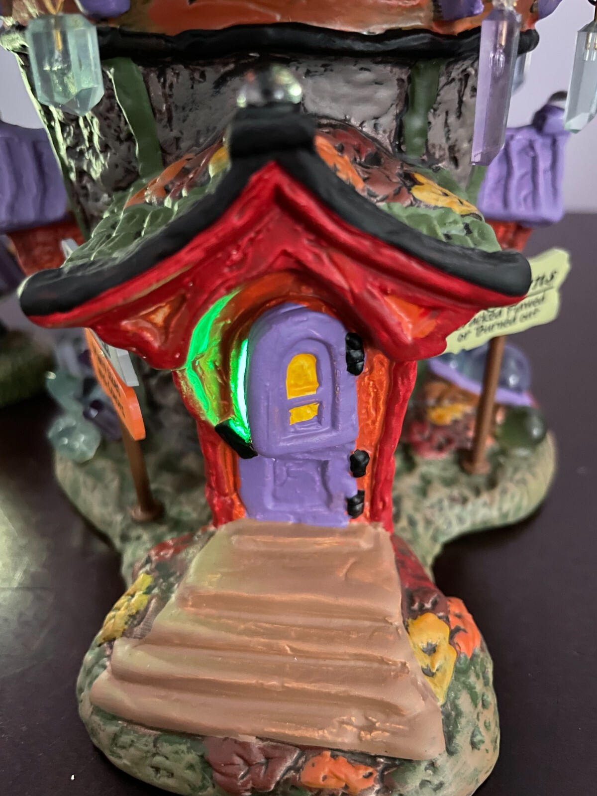 Dept 56 Halloween Cryptic Cave Crystals sold w/ Cave Mystic, NIB Lit Collectible