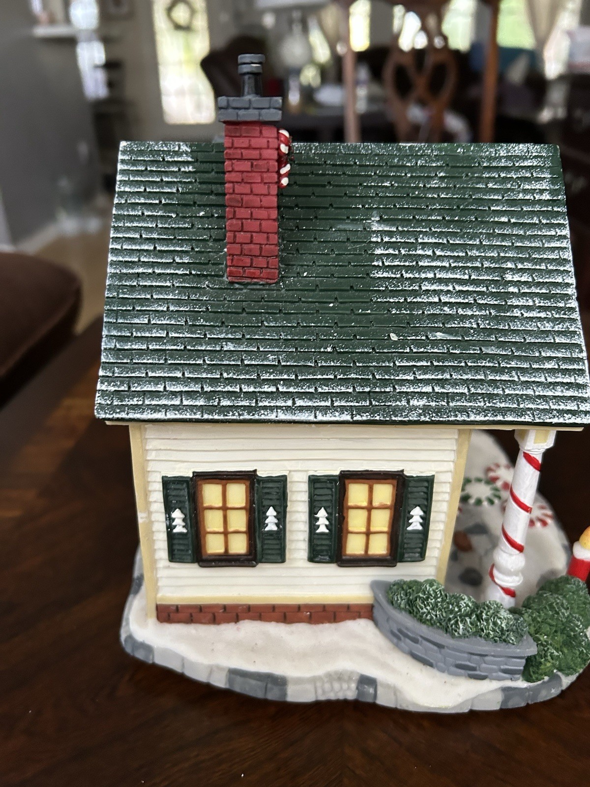 All Seasons Lighted House Decor Large O’ Well Sugarplum Valley