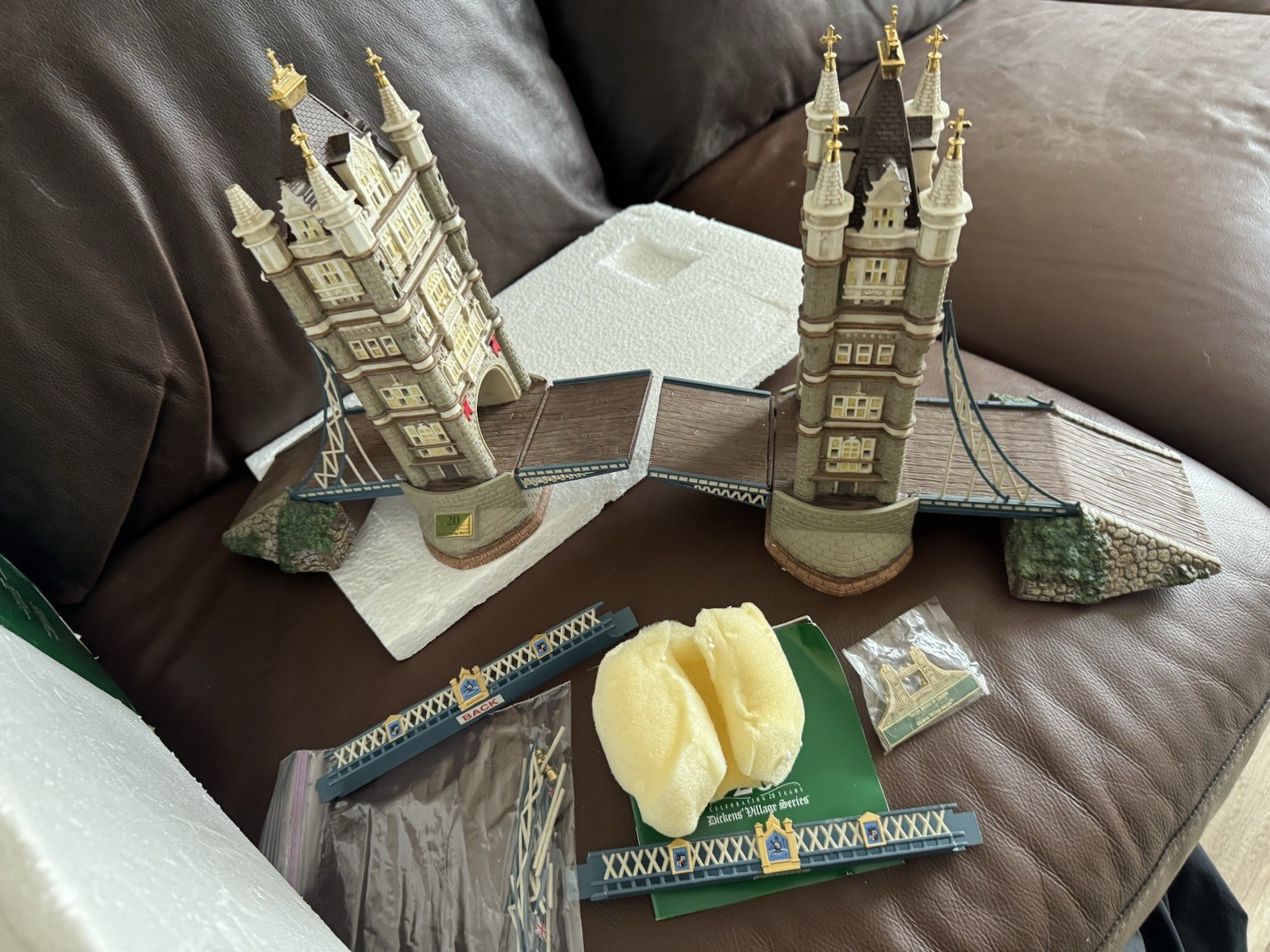 Dept 56 Dickens Village Tower Bridge of London Historical Retired 56.58721 READ
