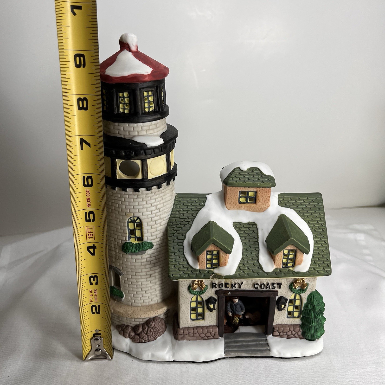 Town Square Collectibles Rocky Coast Lighthouse Lighted Village With Light Cord