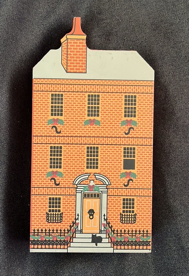 The Cat’s Meow~Scrooge’s Flat~Dickens Christmas Carol Series~Shelf Sitter~1998
