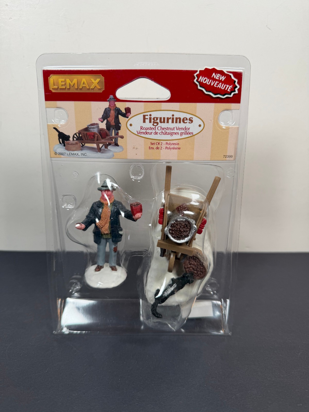 Lemax ROASTED CHESTNUT VENDOR Poly-Resin Figurine Christmas Figure 2007 72399