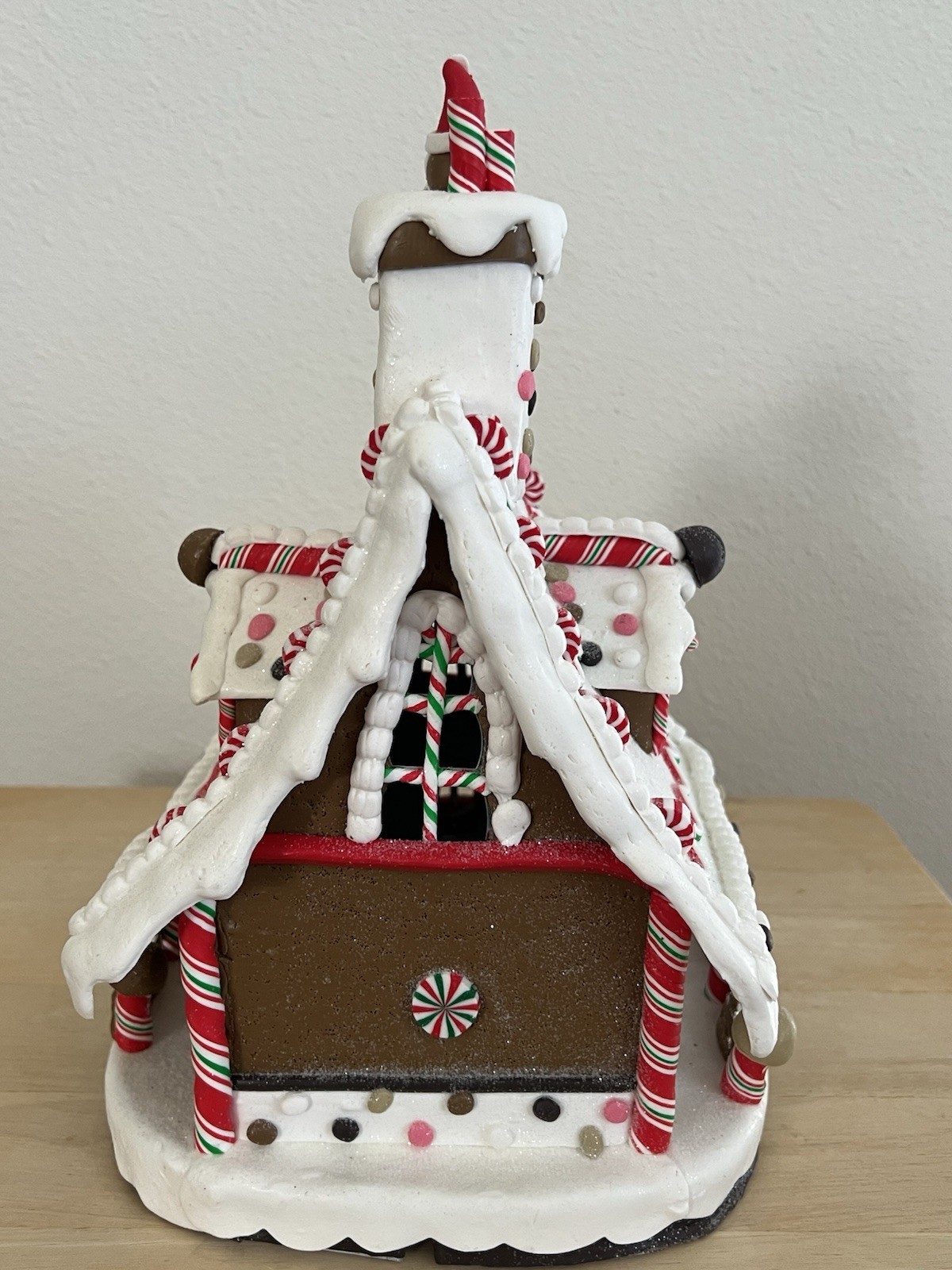 Kurt Adler Gingerbread House Lighted Figurine J3628 – 12 Inch