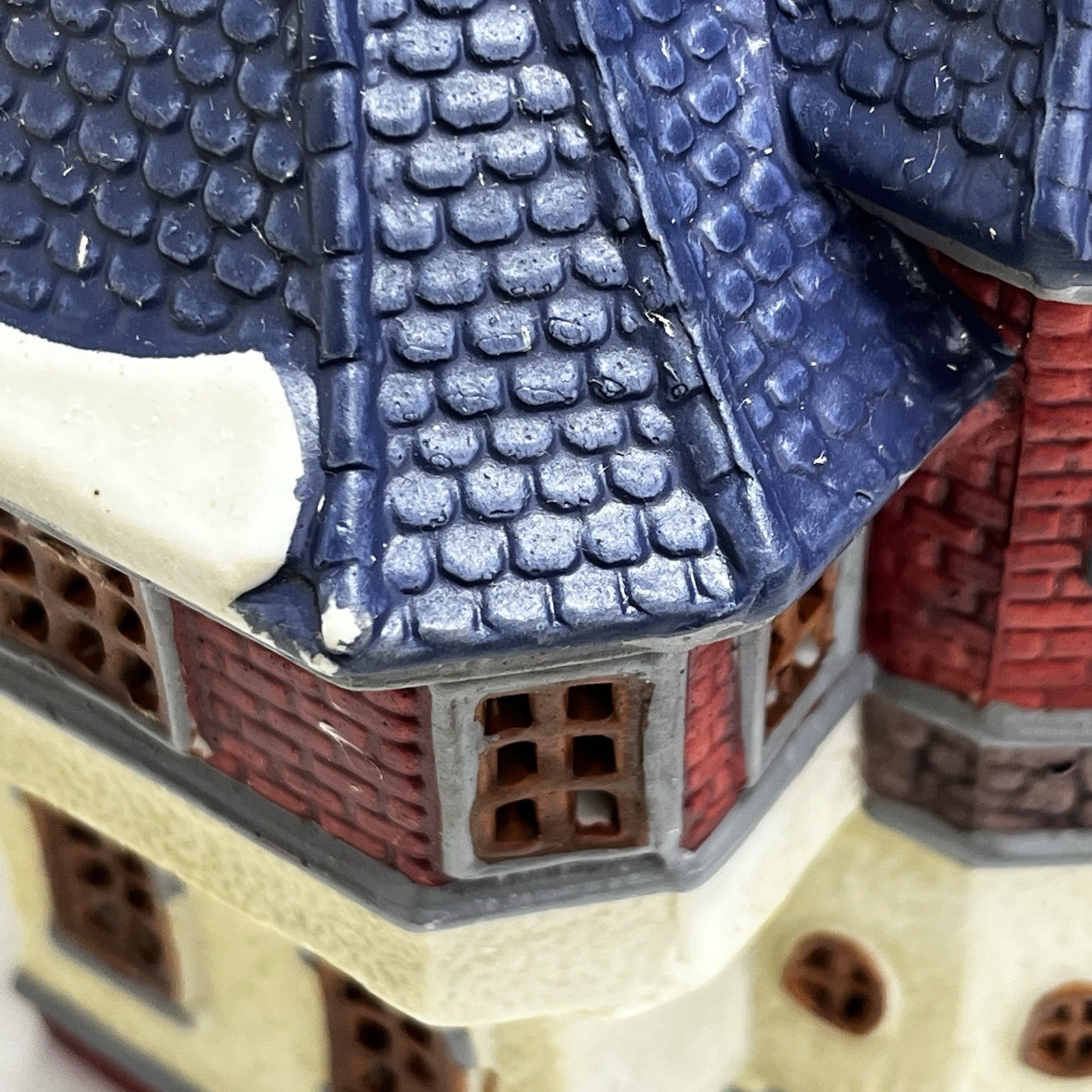 Vintage Lemax Dickensvale Christmas Village Porcelain Lighted House 1995