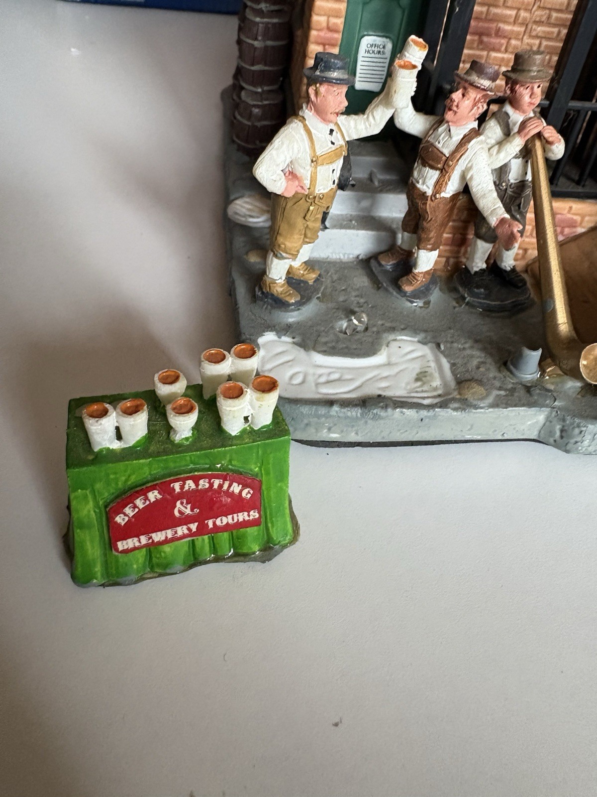Carole Towne Collection Yulesteiner Brewery Animated With Music 3 Pcs Need Glue