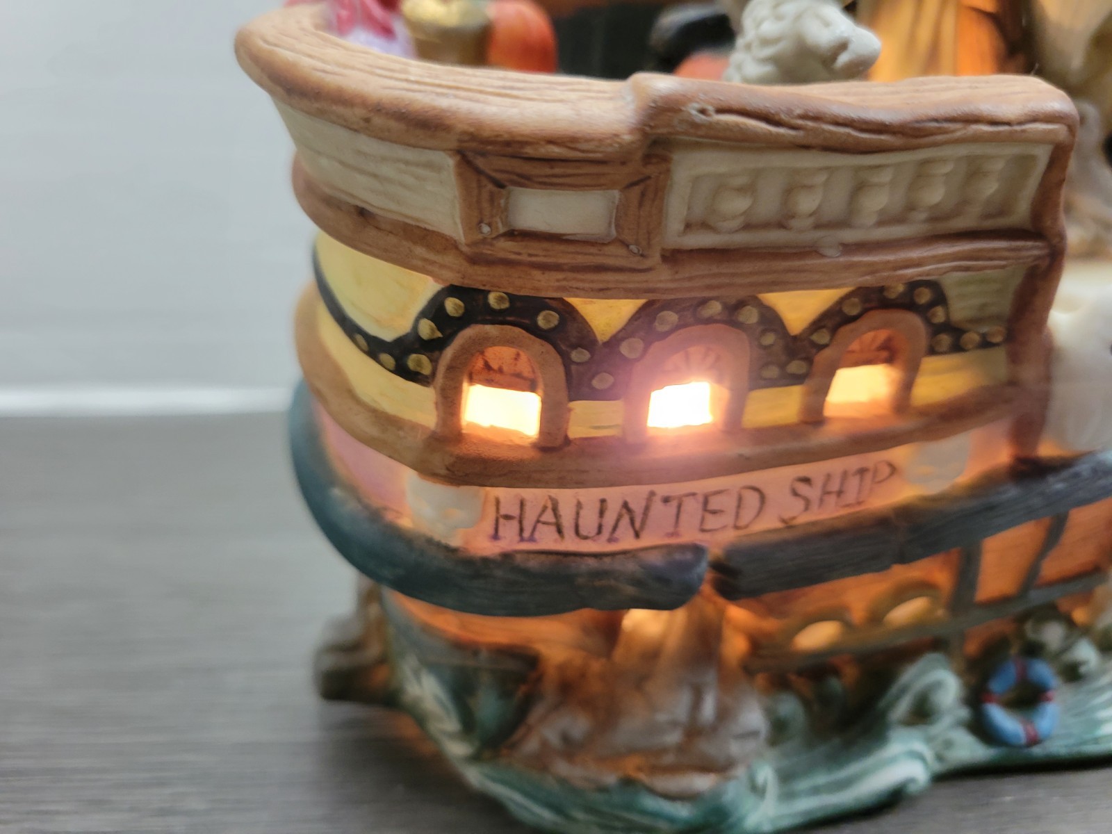 Halloween Haunted Pirate Ship – Unknown Manufacturer – Halloween Building