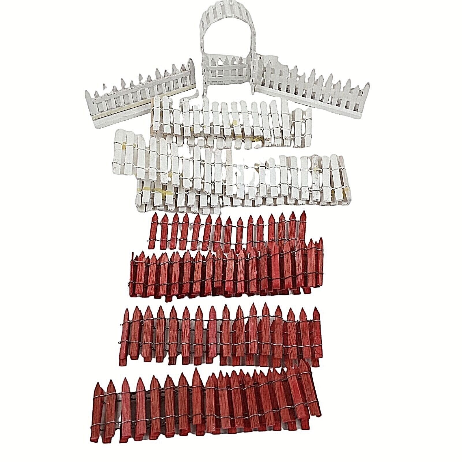 Lemax Miniature Village Fences Set Of White Archway & Picket With Red Sections