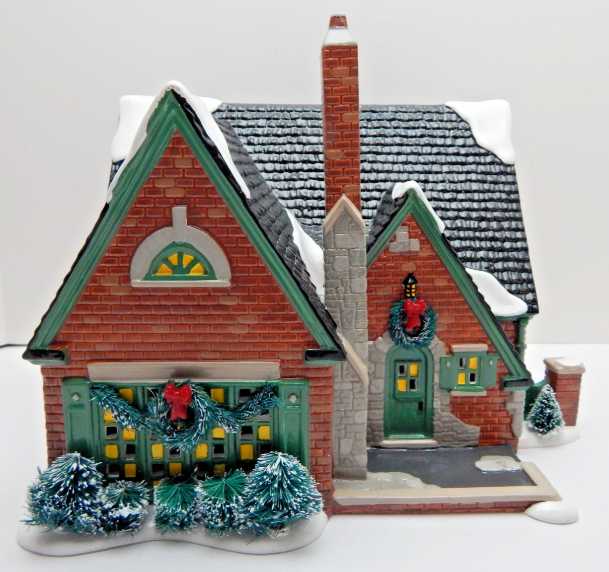 NEW Dept 56 The Original Snow Village Stratford Red #4036566 w/Lt Cd/Bx/Slv (1