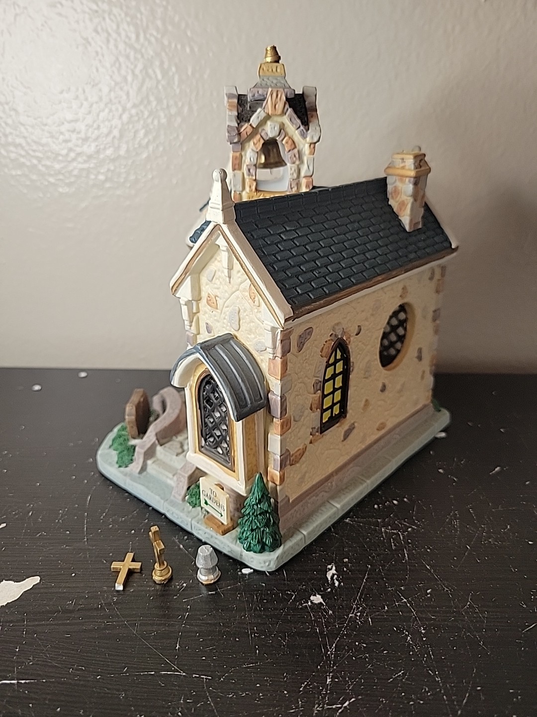 Lemax Coventry Cove Stone Hill Chapel Lighted Building Christmas Village 2007