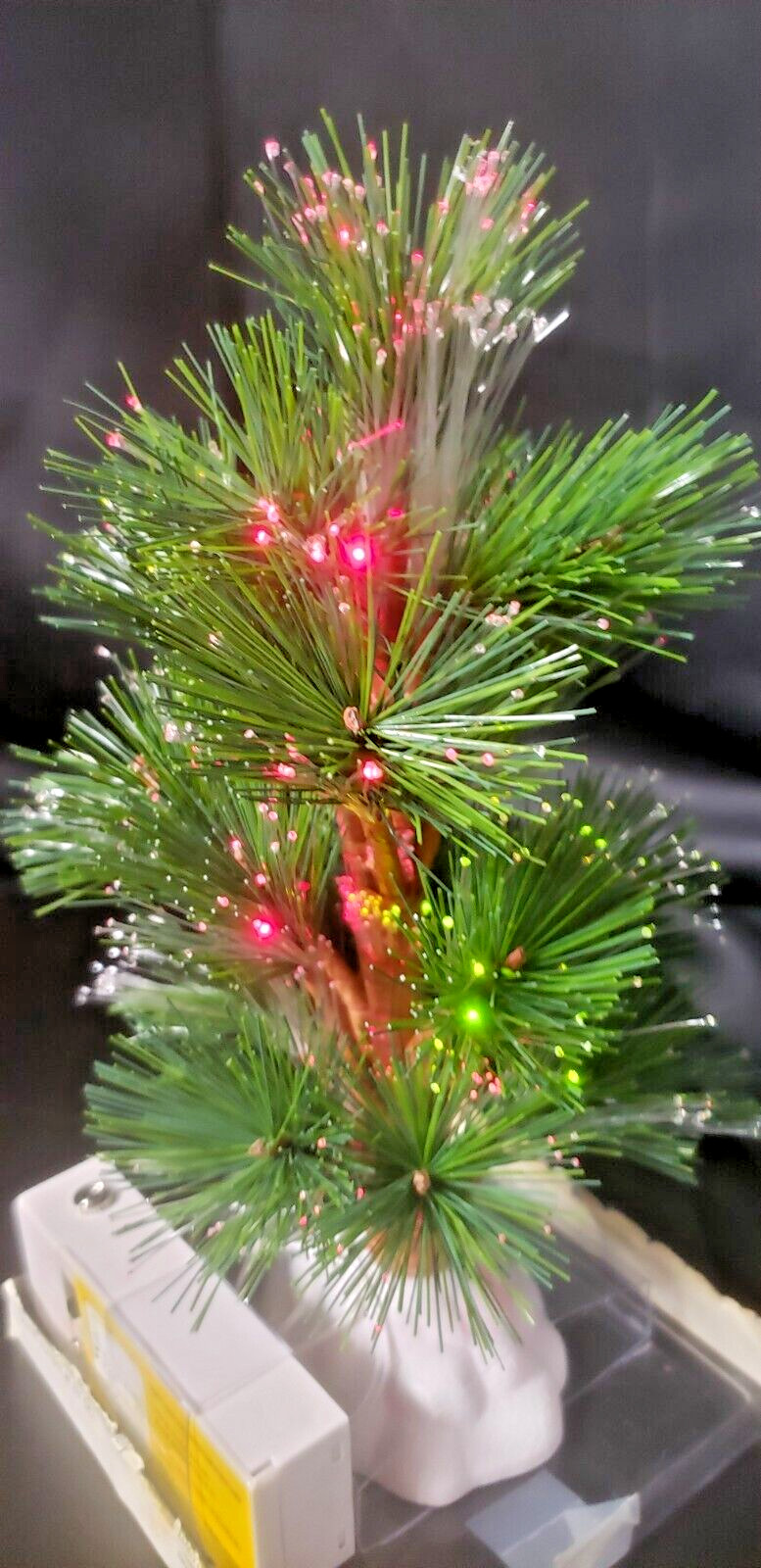 VILLAGE ACCESSORIES Fiber Optic Battery Operated TREE Video 9.5″ x 5″