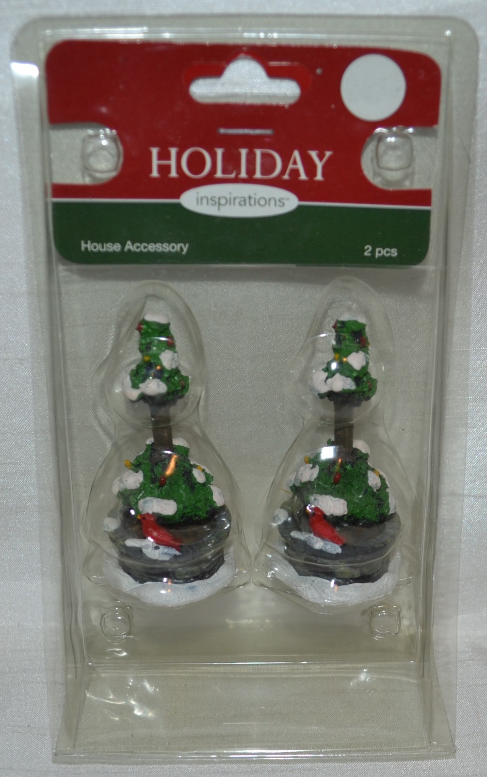 Christmas Village~Holiday Inspirations~Topiary Shrub~Cardinal~Jo-Ann~9761115~NEW