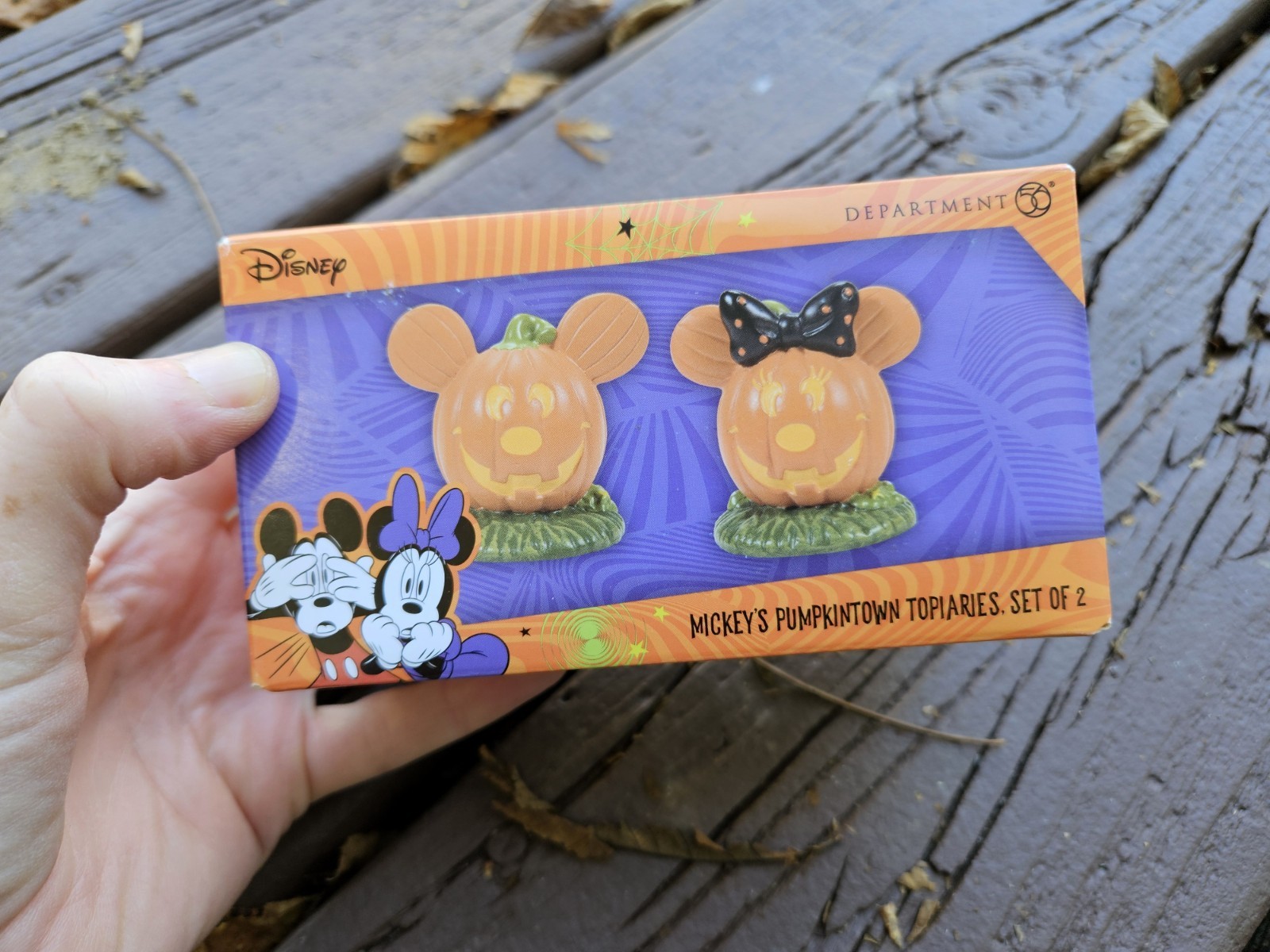 Department 56 Disney Village Mickey’s Pumpkintown Topiaries Figurine Set of 2
