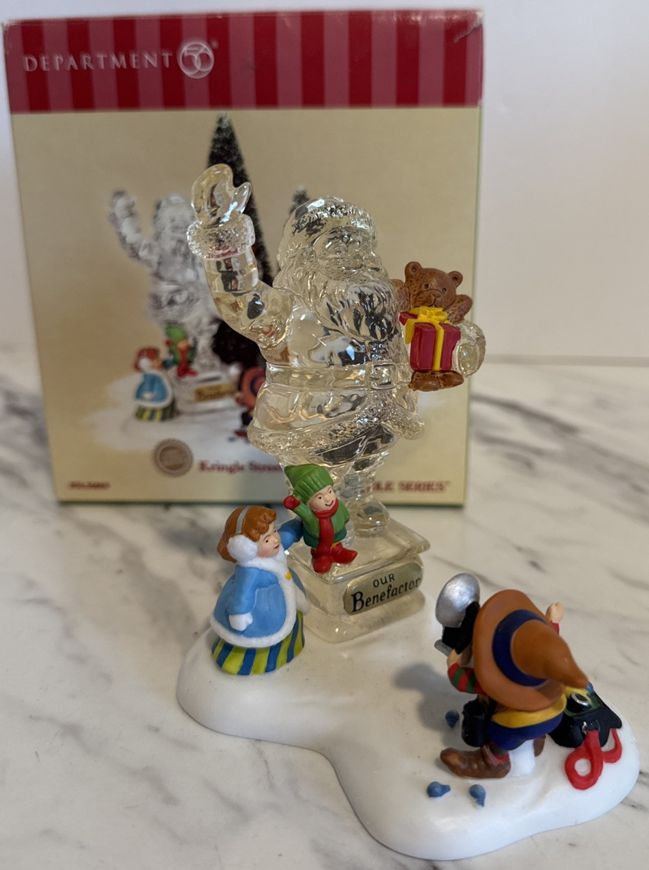 Dept 56 North Pole Kringle Street Town Santa 2004 Limited Production Retired