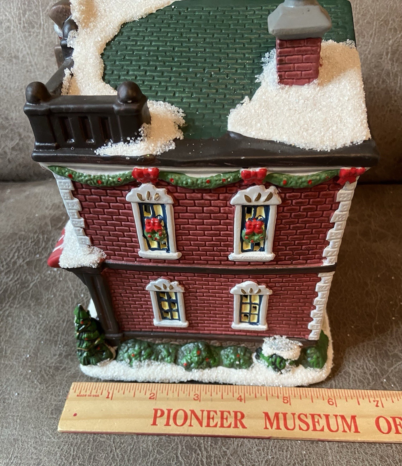 St. Nicholas Square Christmas Village 2010 Santa’s Toy Chest Illuminated W/Box
