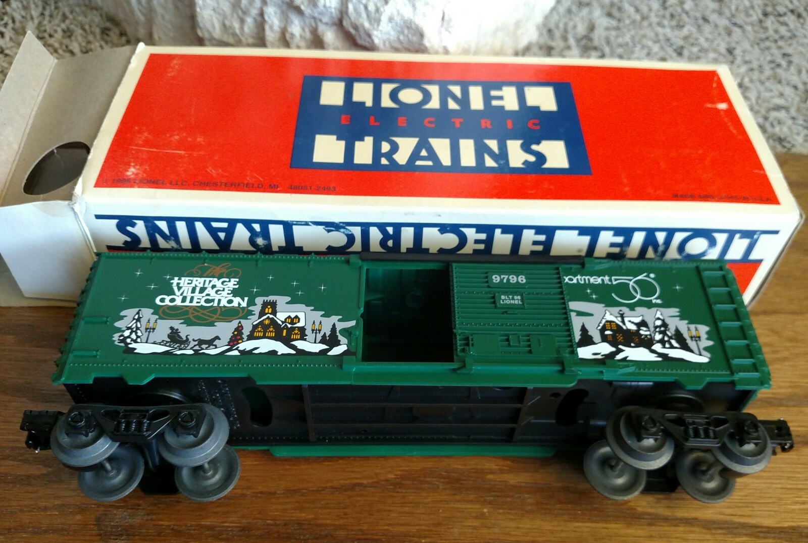 Lionel Train Box Car #616270 Department 56 -BUYER GUARANTEE