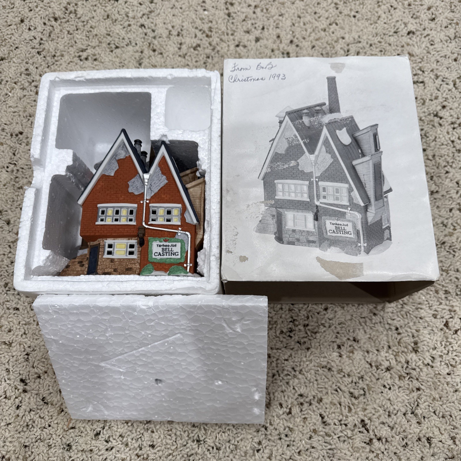 Dept 56 Yankee Jud Bell Casting New England Village Series 1992 # 5643-0 No Lite